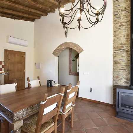 Abubillas Lodge *