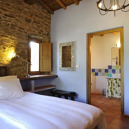 אכסניה Abubillas *